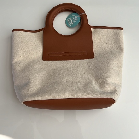 Canvas Tote Bag, Vegan light brown/tan leather ring handles with square trim - Picture 3 of 7